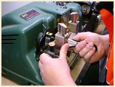 Libertyville IL Locksmith Store Libertyville, IL 847-416-3042 - 18-key-making